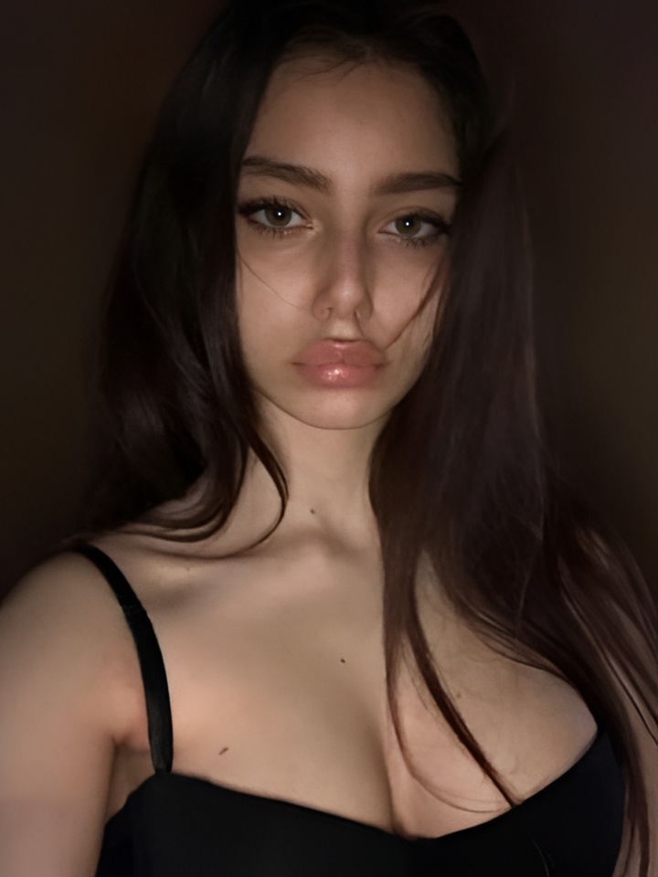 Эмма привлекальеная девушка из Советская гавань цена от 2000 руб