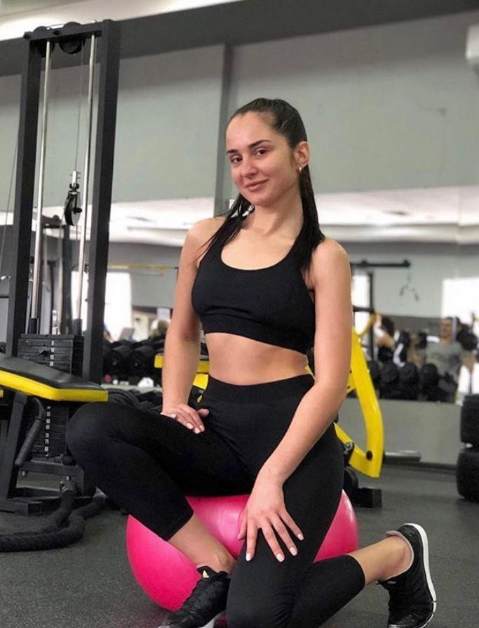 🎥 Наденька привлекальеная девушка из Советская гавань цена от 5000 руб