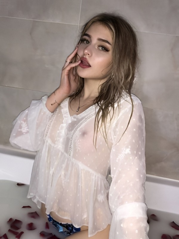 Алиана привлекательная девушка из Советская гавань цена от 1500 руб