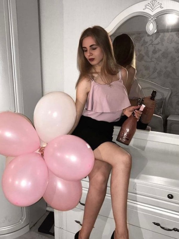 🎥 Тася привлекательная девушка из Советская гавань цена от 5000 руб